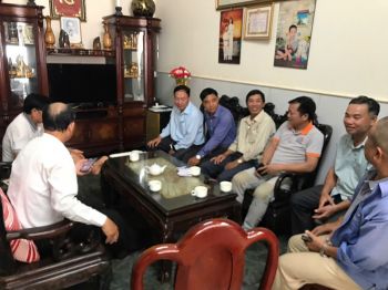 hop-tac-02.jpg hop-tac-02.jpg