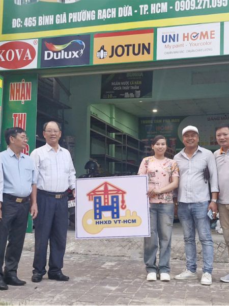 Ban điều hành HTXD Vũng Tàu-Hồ Chí Minh thăm doanh nghiệp Hội viên: CỬA HÀNG ANH THƯ