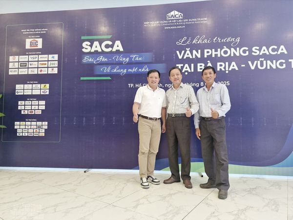 Phó chủ tịch Hội Thầu Xây Dựng VT - HCM ông TRẦN VĂN NGHỆ đến dự Lễ khánh thành văn phòng Hiệp Hội Xây Dựng và VLXD Tp.HCM - SACA