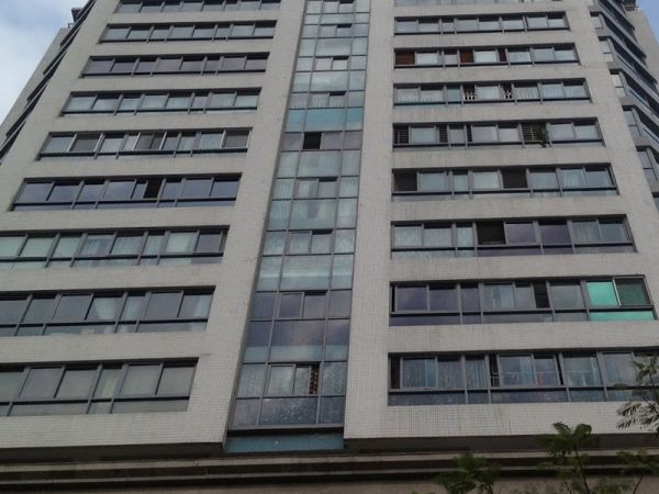 671 Hoàng Hoa Thám