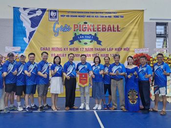 hop-tac-07.jpg hop-tac-07.jpg